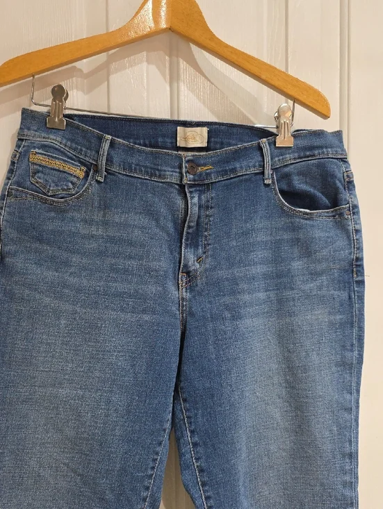 Levis 515 Women’s Blue Denim Capri Jeans Size 14 - Picture 5 of 13